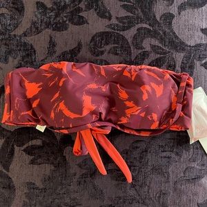 NWT LuluLemon Coastal Call Bikini Top
